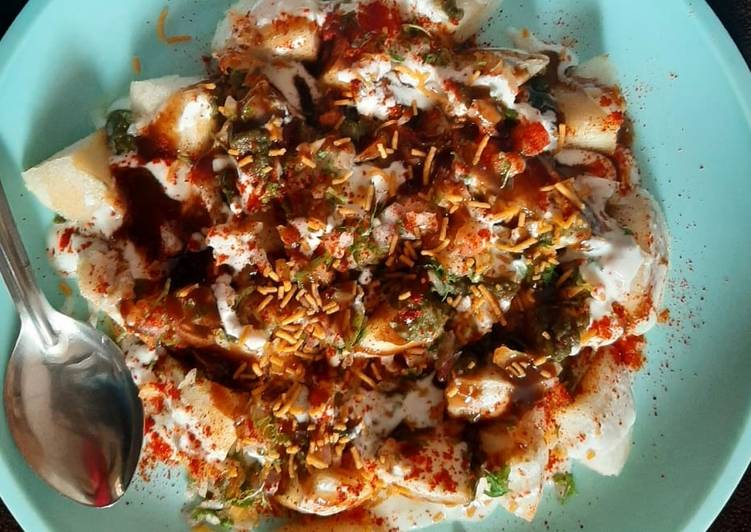 How to Make Ultimate Leftover Idli chat