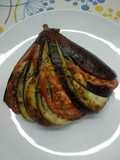 Berenjenas rellenas de queso y tomate
