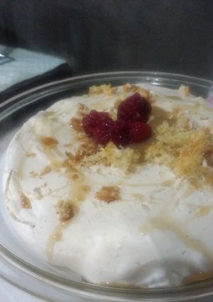 Una foto de Merengon con crema