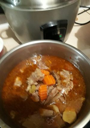 牛肉燉湯~百變滿分 的食譜成品照片