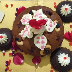 A picture of Star Cookies Brownie Plum Cake.