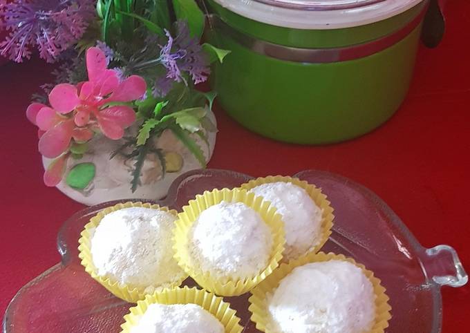 Kue putri salju