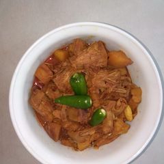 A picture of Jack fruit curry.