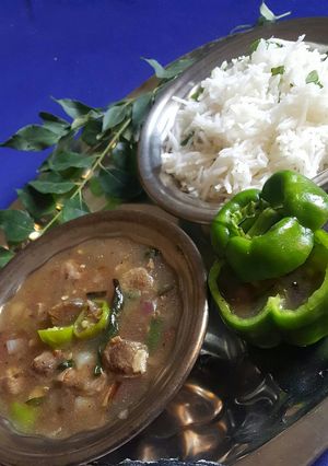A picture of Chiili Chicken White with Plain Rice #CookpadApp.
