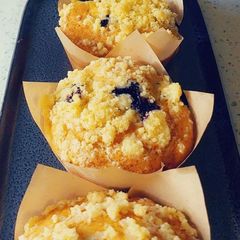 A picture of Blueberry Muffins with Streusel Topping.