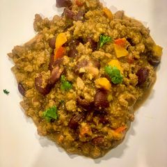 A picture of Minced Meat and kidney beans.