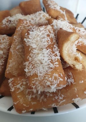 Foto principal de Bocaditos rellenos de mermelada de naranja y coco rallado