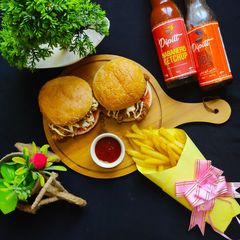 Zinger burger 🍔🍔 A picture of Zinger burger 🍔🍔.