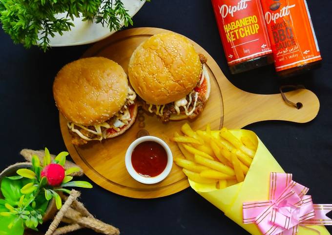 Recipe of Award-winning Zinger burger 🍔🍔