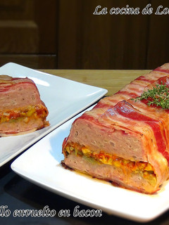 Una foto de Pastel de pollo envuelto en bacon (panceta o tocino ahumado)