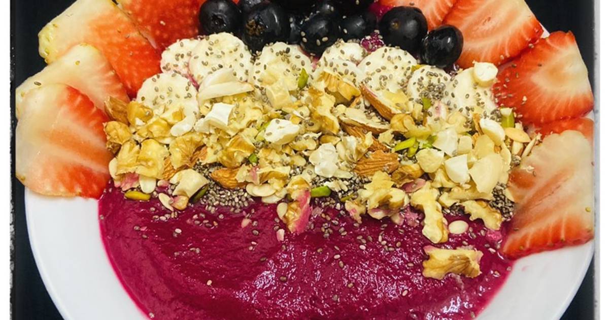 Beetroot, apple, banana smoothie bowl Recipe by Travel with Hena Cookpad