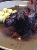 Asado de Tira Braseado al Vino Tinto