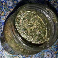 Una foto de Pesto de remolacha