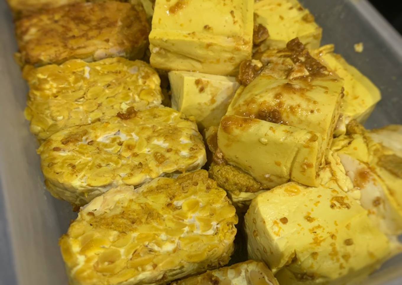 Tahu Tempe Ungkep Bumbu Kuning