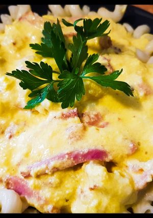 O poză a rețetei Paste Carbonara.