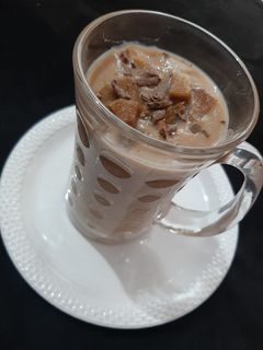 चीकू शेक (Chikoo shake recipe in hindi) रेसिपी मुख्य फोटो