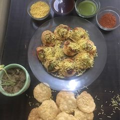 A picture of Papdi aloo chaat.