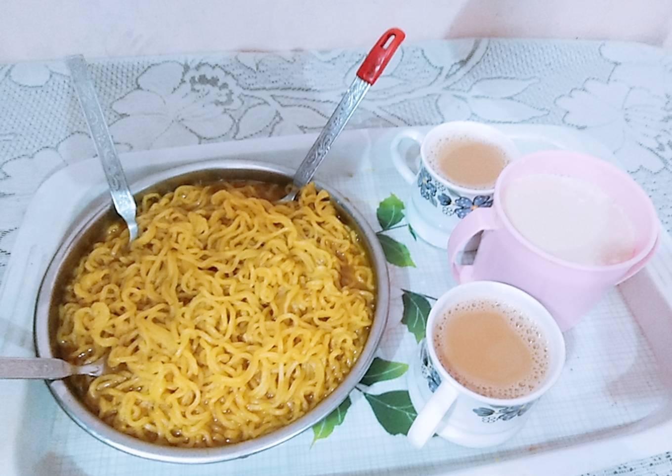 Masala maggi with ginger tea