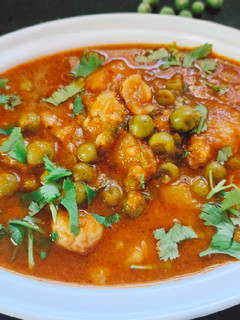 आलू मटर की सब्जी (Aloo Matar ki sabji in Hindi) रेसिपी मुख्य फोटो