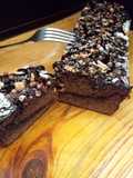 Brownie con frijoles negros