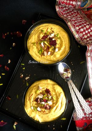 A picture of Thandai Shrikhand.