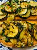 Zucchini aromatizați cu pătrunjel și mentă !