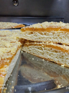 Una foto de Pan dulce alemán. Riwelkuchen
