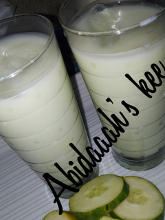 A picture of Cucumber lemonade.