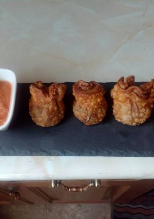 Foto principal de Gazpacho de sandía con saquitos de morcilla y queso de cabra