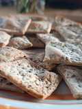 Galletitas "Crackers" muy fáciles, crocantes y con pocos ingredientes