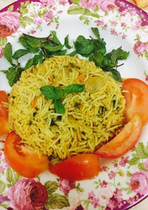 A picture of Tomato mint rice.