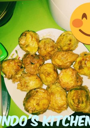 A picture of Egg,meat,potatoes balls.I named it.