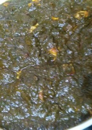 A picture of Palak paneer.