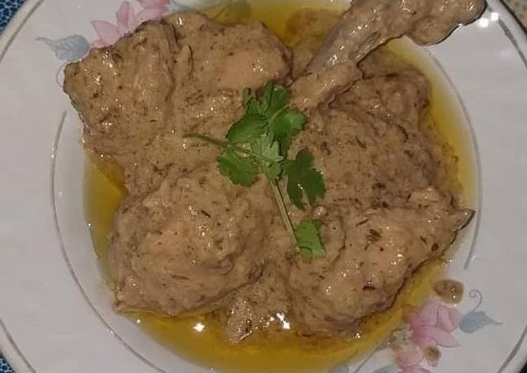 Simple Way to Prepare Blends Makhni Karahi
