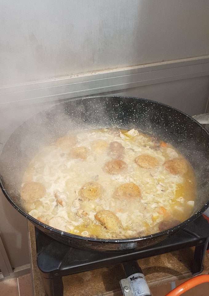 Una foto de Bodas de Camacho receta del Quijote