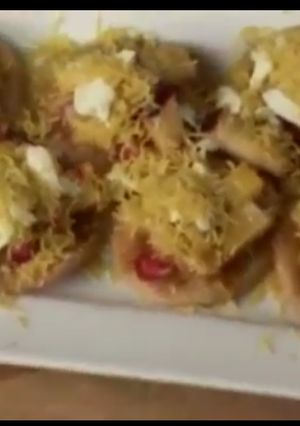 A picture of Fruit papdi chaat.