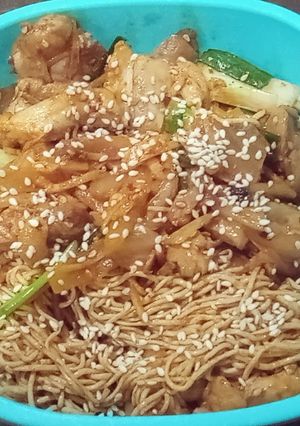 รูปของ ผัดบะหมี่,กิมจิ,ไก่ - คีโต