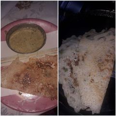 A picture of Rava dosa.