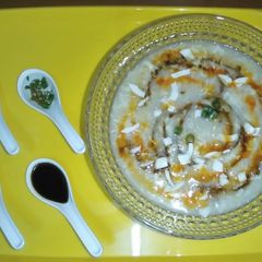 A picture of Chicken corn soup.