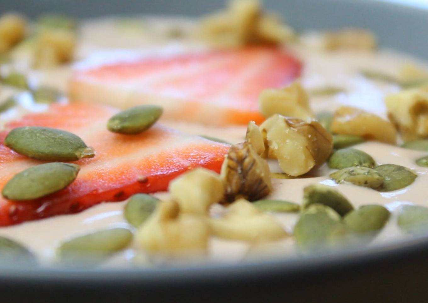 😉 Yogur griego casero vegano de fresa y tofu - 👉 Desayunos veganos fáciles y saludables