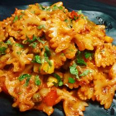 Cheesy Butterfly (Farfalle) Pasta A picture of Cheesy Butterfly (Farfalle) Pasta.