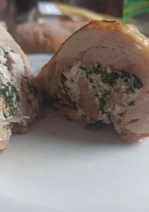 Una foto de Muslo de pollo relleno