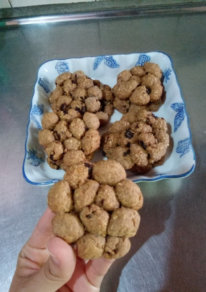 Una foto de Galletitas (frutigran) de harina integral, avena y pasas 🍪