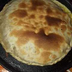Una foto de Tarta de brócoli, queso y pollo (de Yami)
