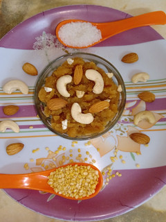 A picture of Instant Moong Dal Halwa.