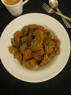 દૂધી ના મુઠીયા (Dudhi Muthia Recipe In Gujarati) રેસીપી મુખ્ય ફોટો