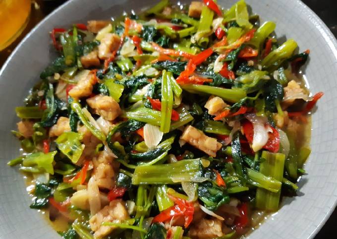 Resep Oseng Kangkung Tempe Saos Tiram, Menggugah Selera