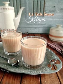 Foto resep Es Teh Susu Kelapa