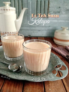 Foto resep Es Teh Susu Kelapa