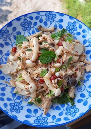 รูปของ ลาบไก่วุ้นเส้น